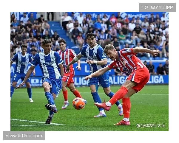 阿拉维斯俱乐部备战新赛季全队训练状态积极展现良好氛围