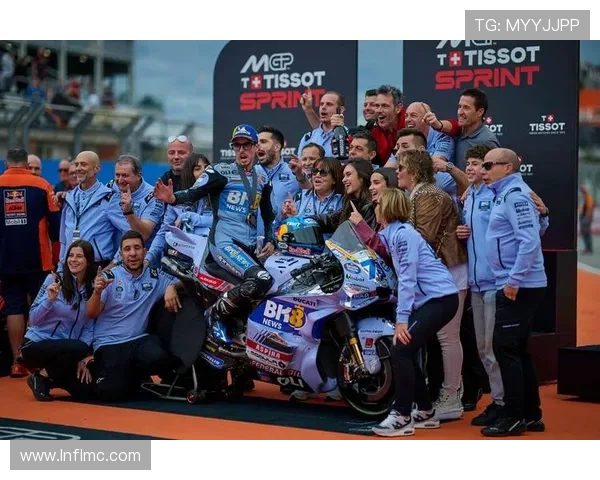 摩托车大奖赛最新动态 本赛季冠军争夺战进入白热化阶段