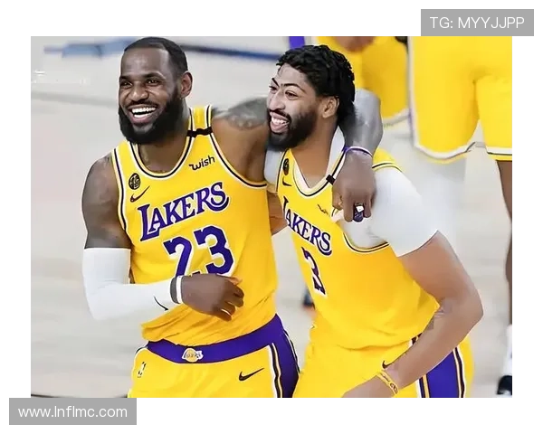 浓眉复出助湖人击败勇士 詹姆斯豪取历史得分新高