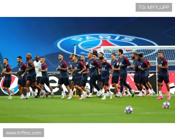 皇家社会俱乐部：历史传承与现代生活的交汇